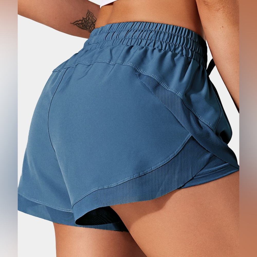 NWT- HALARA Drawstring Contrast Mesh 2-in-1 Shorts - Picture 3 of 12